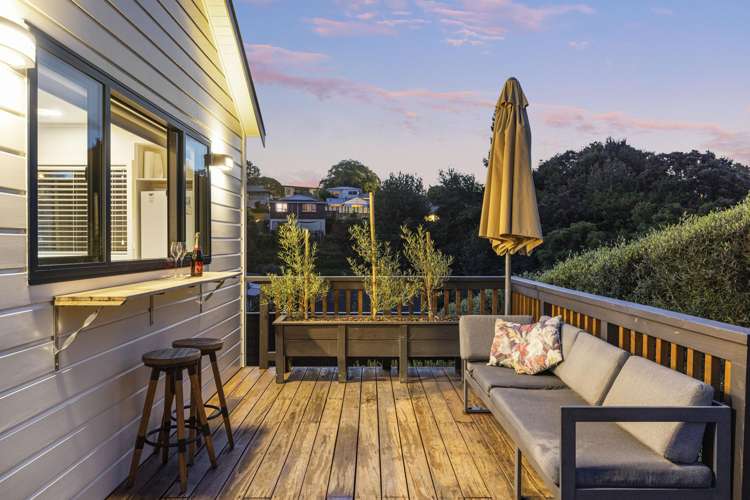 2 Fergusson Way Judea_1