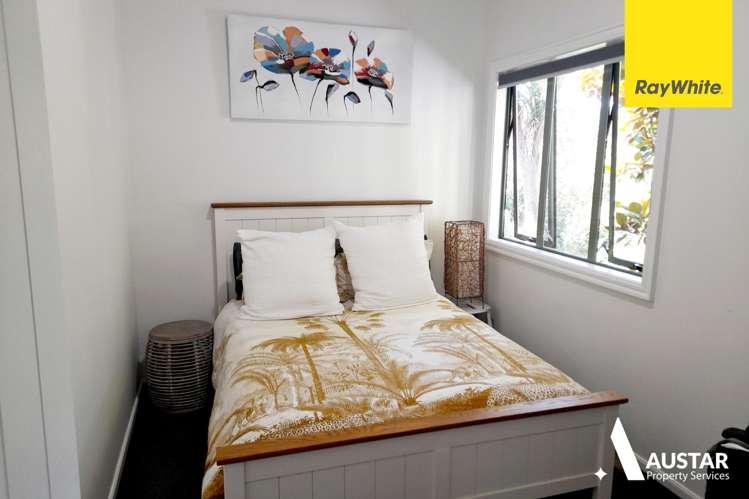 6 Dorothy Road Laingholm_11