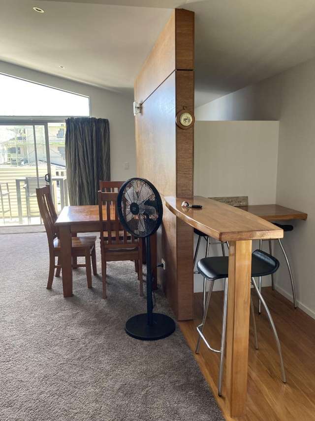 17/18 Eyre St (Ocean's Resort) Whitianga_4