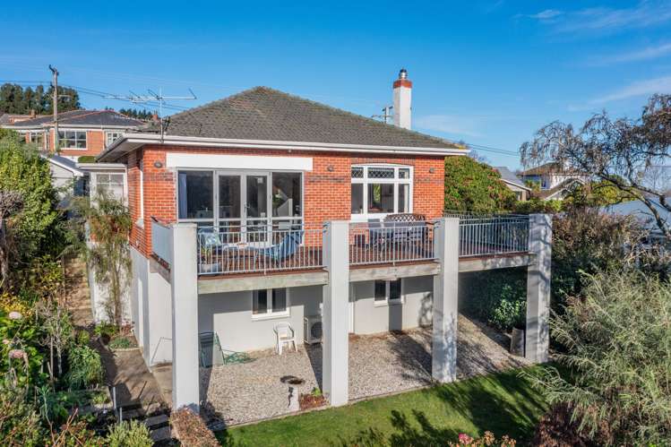 113 Signal Hill Road_2