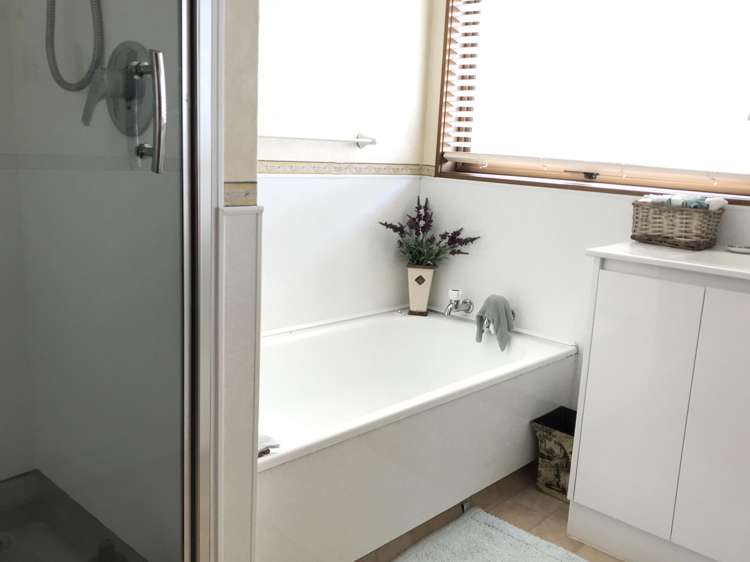 10 Ngatiawa Street One Tree Hill_4