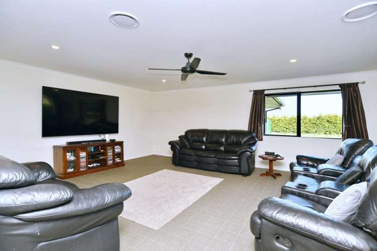 77 Bridge Road_5