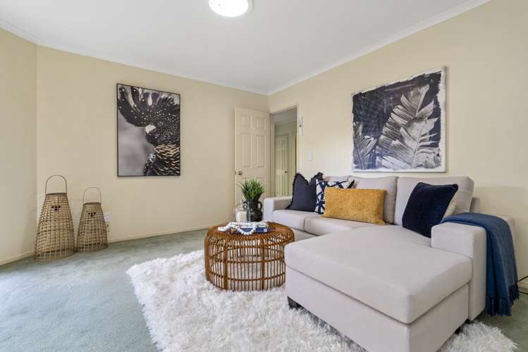 10 John Webb Drive Glenview_8