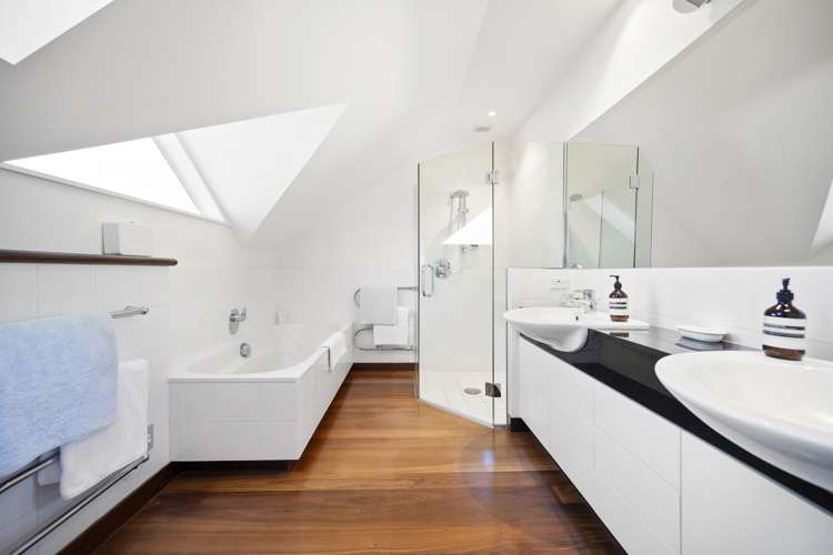 5 Bayview Terrace Oriental Bay_14