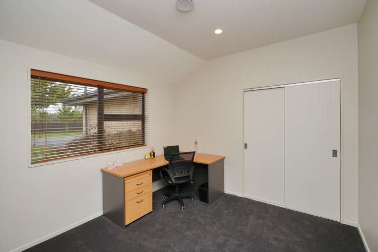 20 Oak Tree Lane Rolleston_18