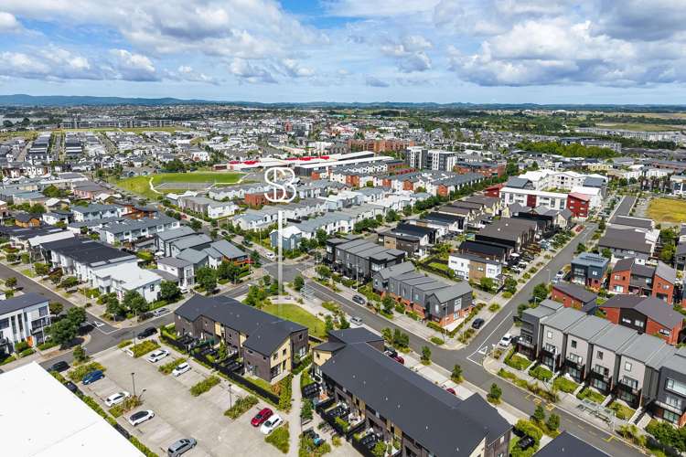 82 Glidepath Road Hobsonville_22