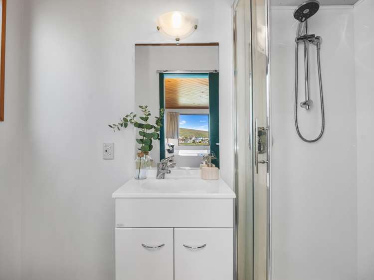 182 Clifton Terrace Clifton_16