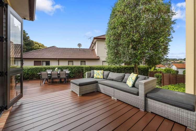 26 Greenbough Lane Greenhithe_8