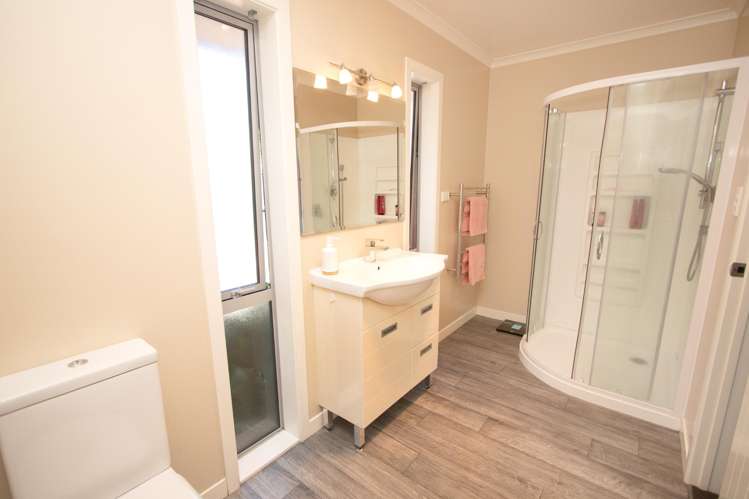 6 Elmwood Grove Tinwald_19