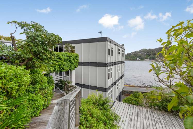 2/4 Gill Road Eastbourne_24