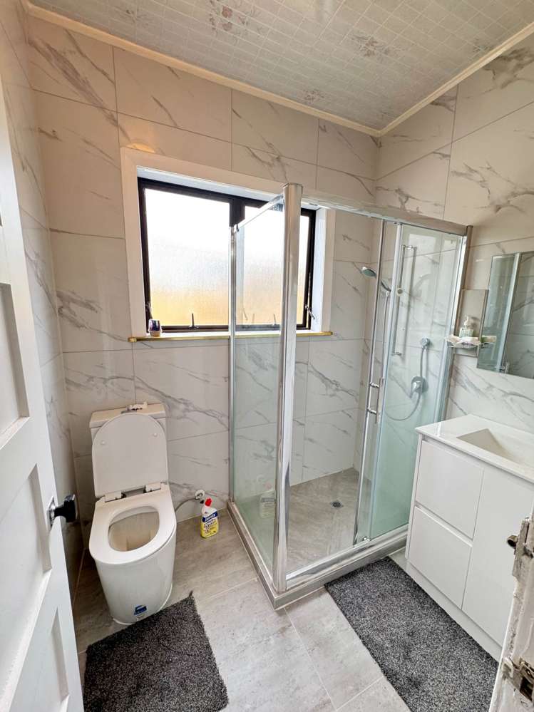 3 Plane Street Avondale_5