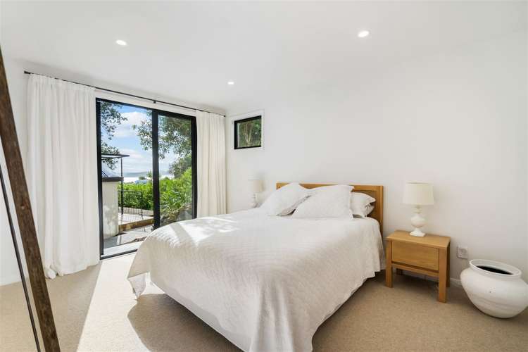 10 Zita Avenue Matakatia_9