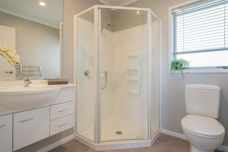 126 Puka Crescent Matarangi_14