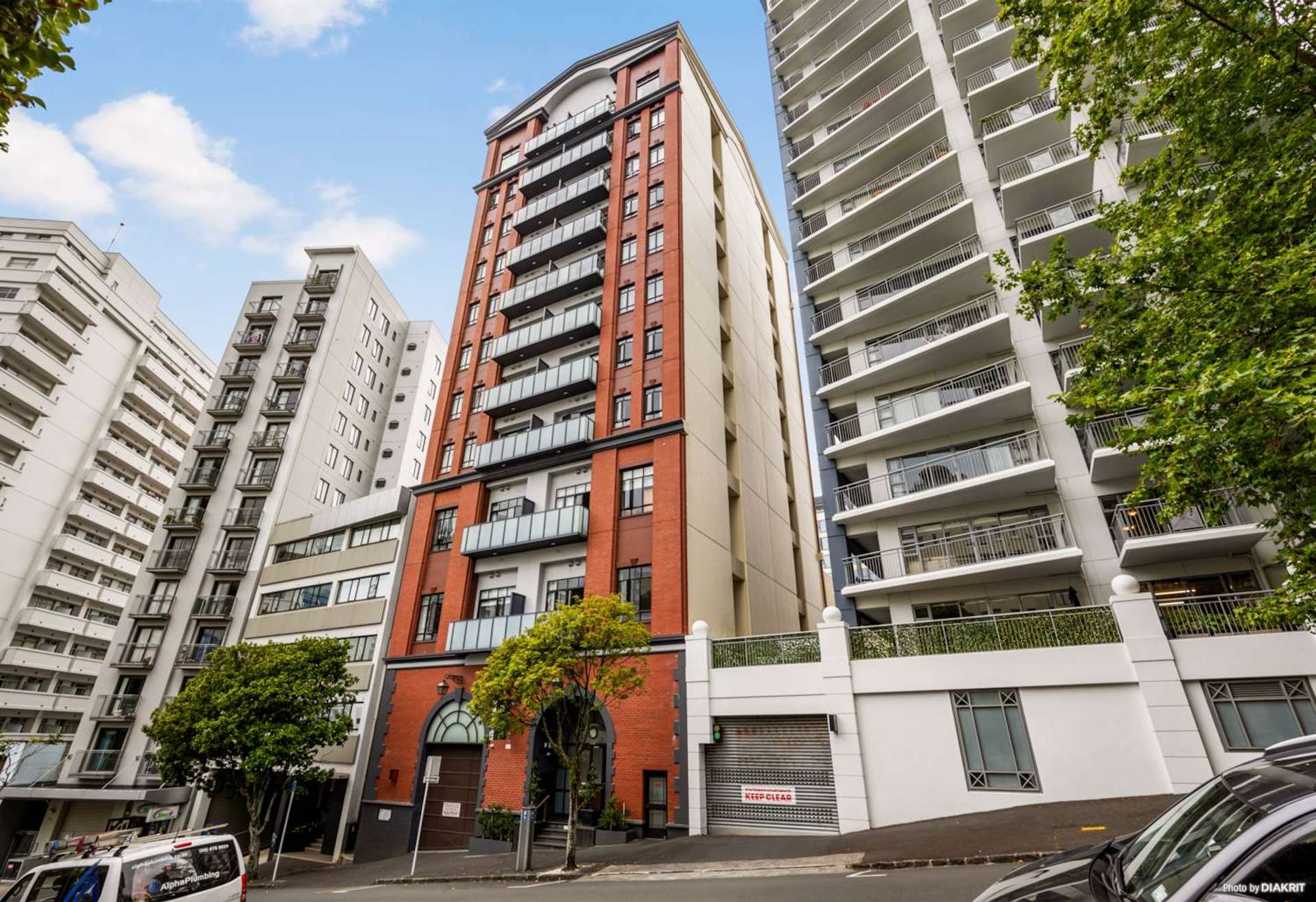 5C/50-52 Eden Crescent City Centre_0