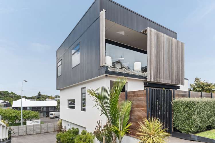 252 Courtenay Street Strandon_23