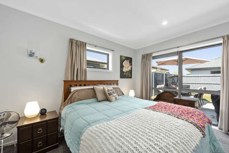 1380 High Street Taita_12