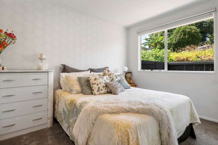 5 Achilles Crescent Welcome Bay_14