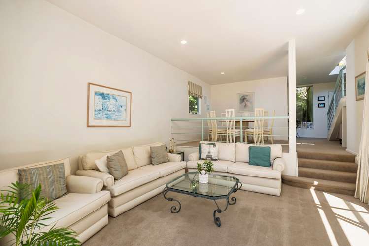 2/130 Allum Street Kohimarama_5