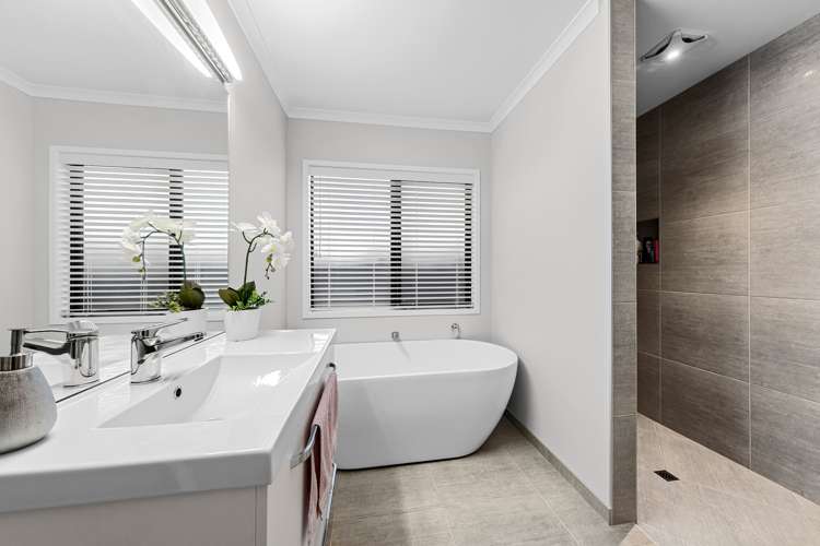 19 Kotare Drive Waiwhakaiho_21