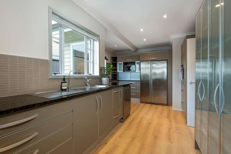 147 Churchill Road Rothesay Bay_18