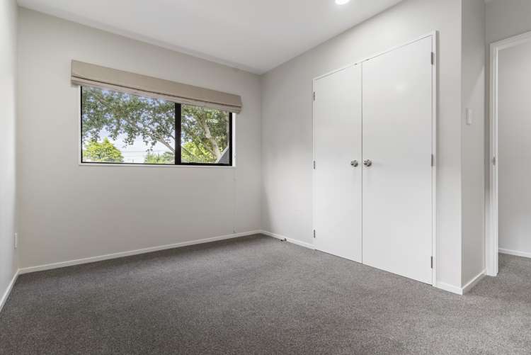 25 Oak Street Royal Oak_13