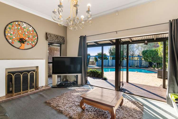 679 Runciman Road Drury_10