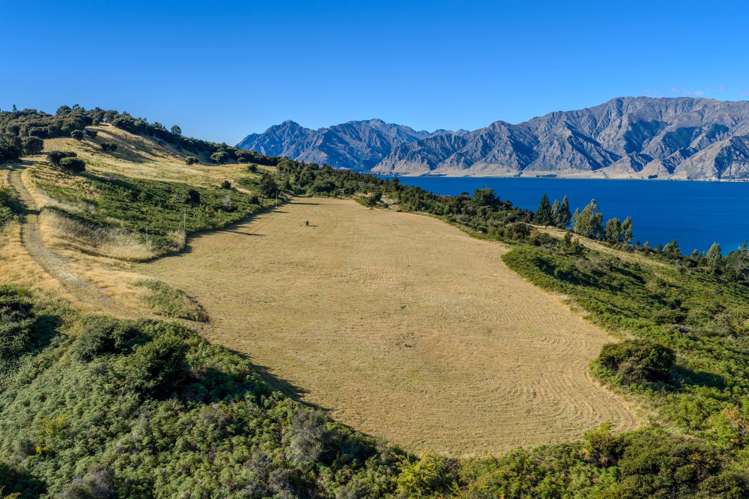 1147 Lake Hawea - Albert Town Road Albert Town_7
