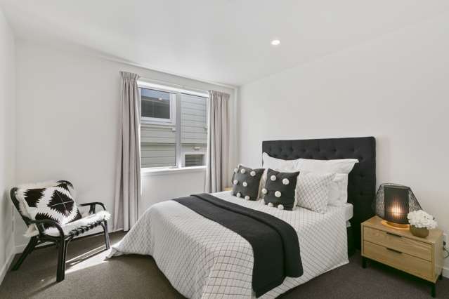 8/239 Adelaide Road Newtown_4