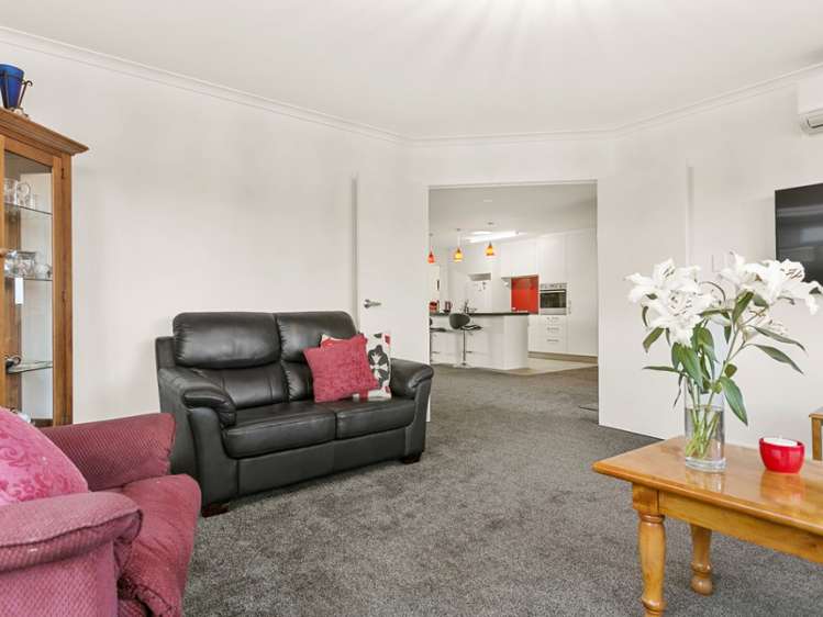 22 West Thompson Street Leamington_7