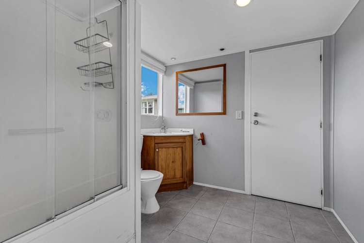 53 Sheehan Avenue Papakura_13