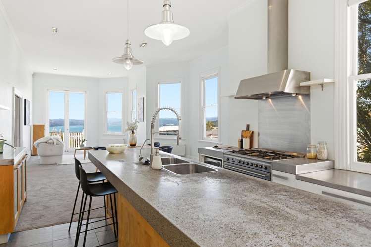 8 Bruce Avenue Brooklyn_3