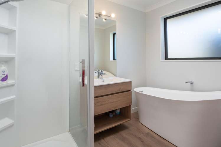 218 Delta Lake Heights Renwick_15