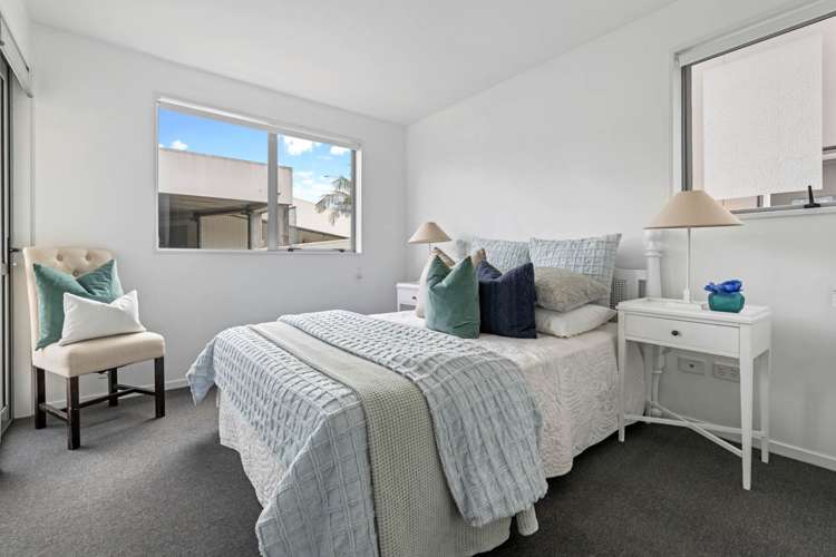 88B Michael Jones Drive Flat Bush_14