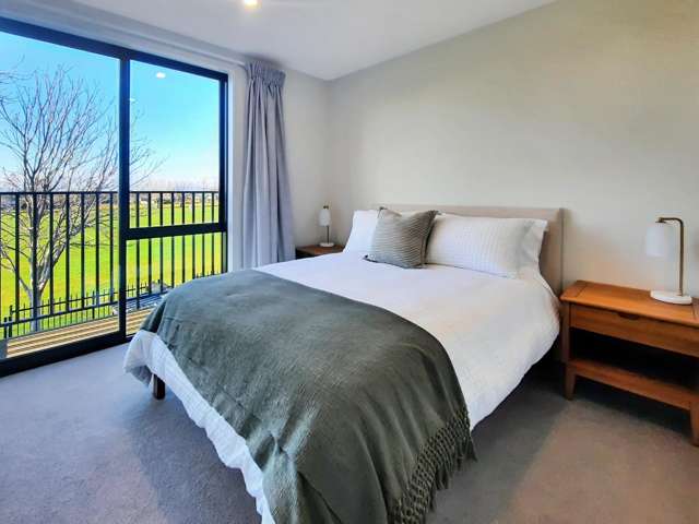 7B Malaga Crescent 10174_2
