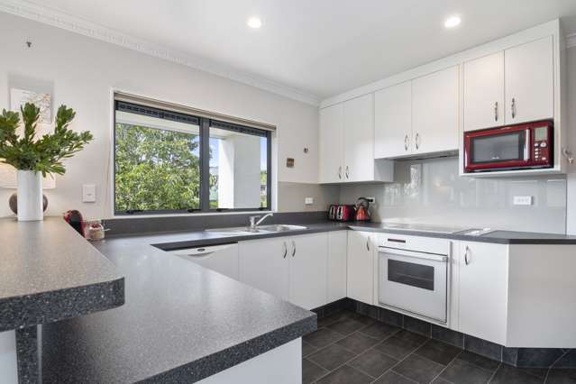 53 Olympus Way Richmond_1