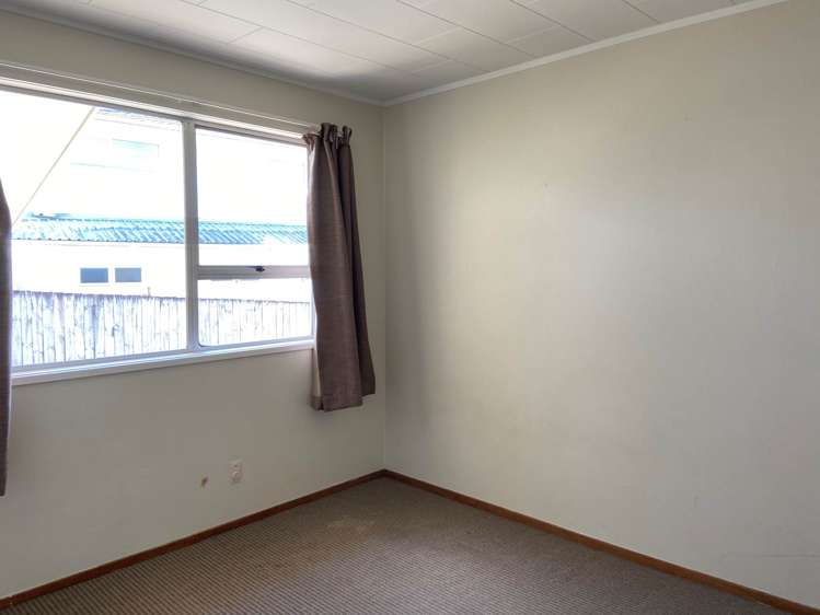 2/20 Sandrine Avenue Clover Park_6