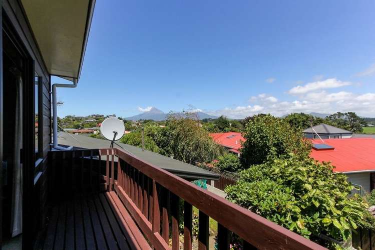 180 Govett Avenue Frankleigh Park New Plymouth Houses for Sale