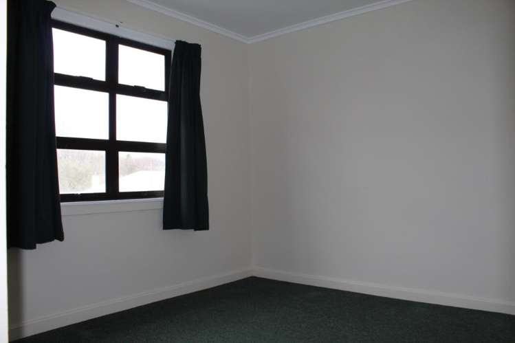 6/553 Featherston Street 2144_4