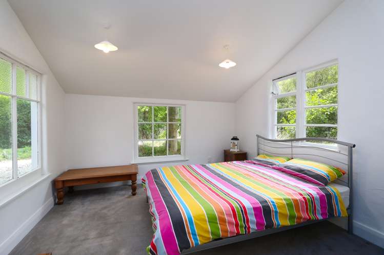 160 Lud Valley Road Hira_27