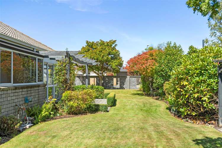 17 Clarevale Street Burwood_18