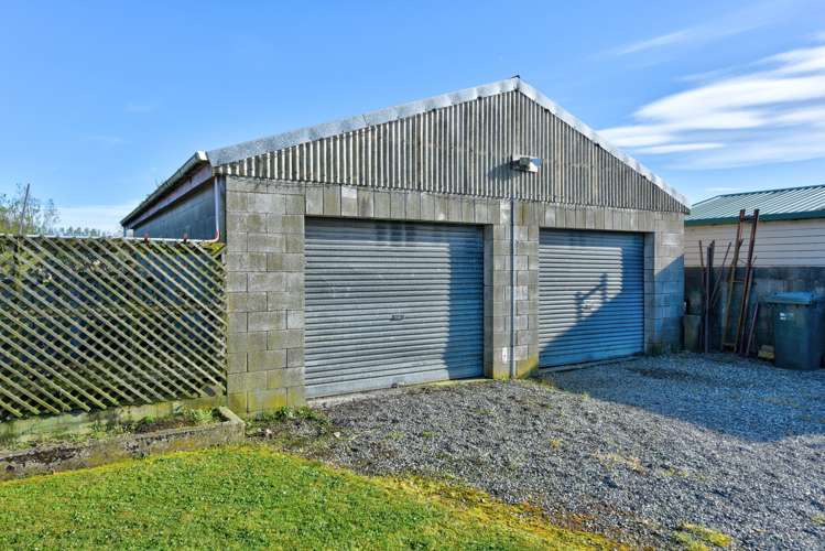 23 Main Street Mataura_18