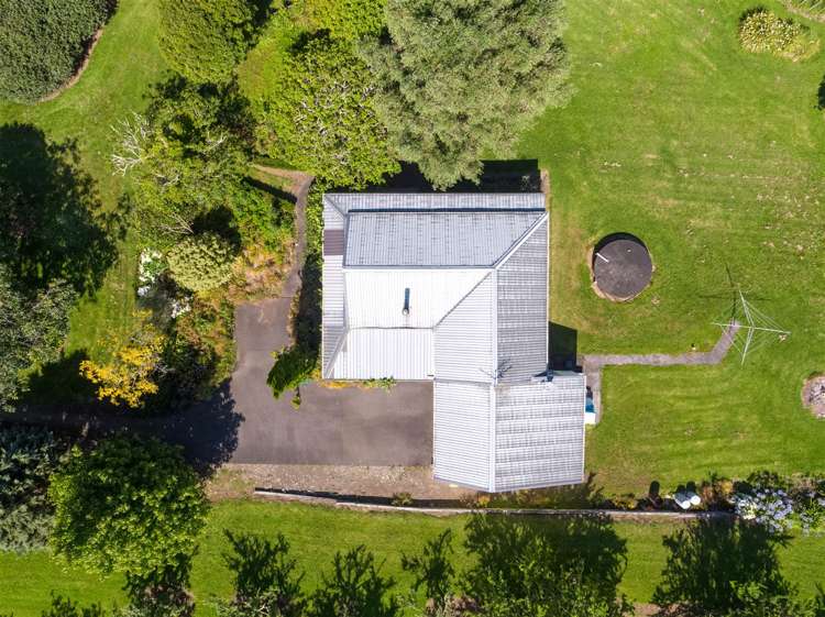 76 Riverland Road Kumeu_9