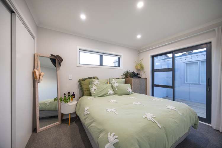 24 Marine Parade South Foxton Beach_25