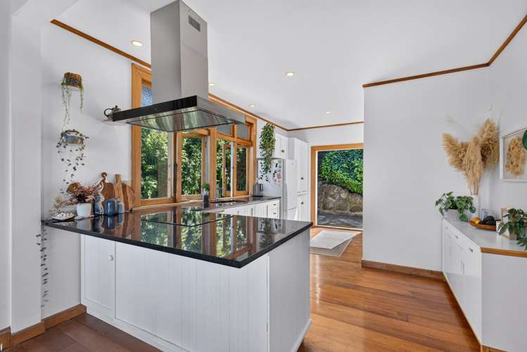8 Harvey Road Bluff Hill_9