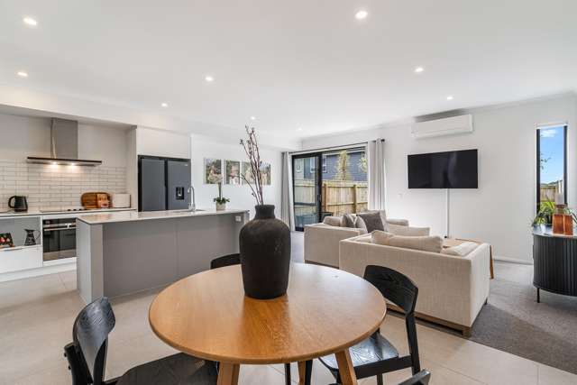 84 Symes Drive Red Beach_4