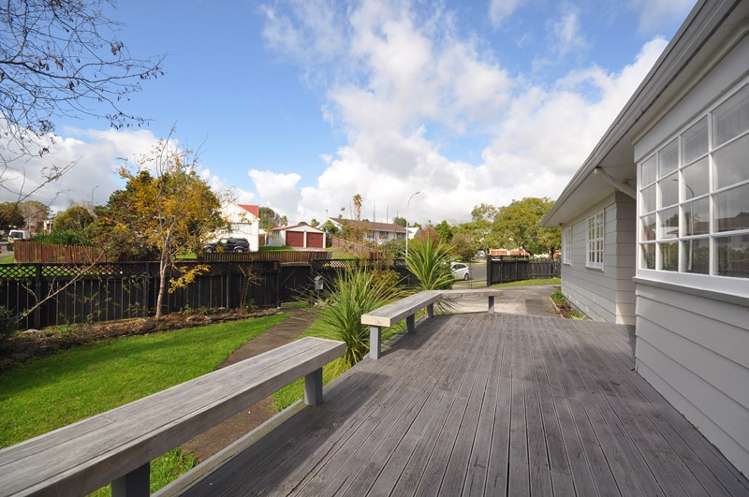 1 Trounson Avenue Clendon Park_15