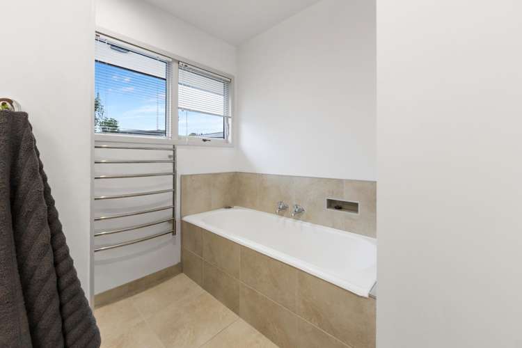 38D Greers Road Burnside_17