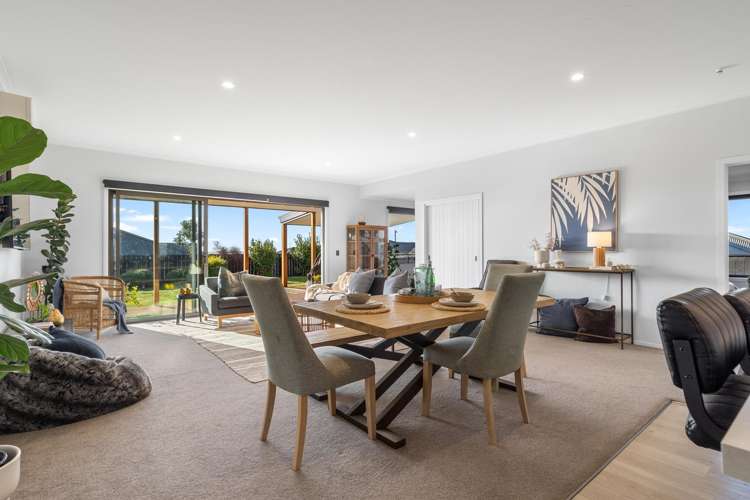 4 Tarn Close Richmond_1