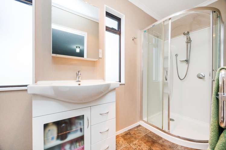 7 Willowbank Crescent Feilding_14