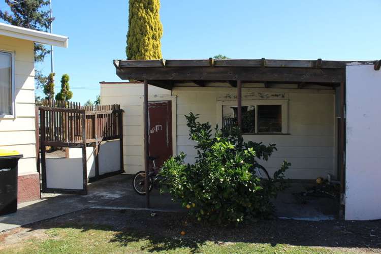 12 Parkers Road Tahunanui_3